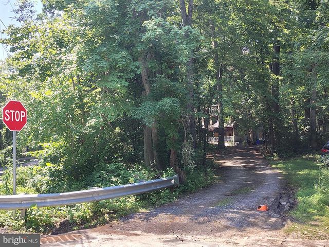 5 HIGGINS AVE, Clementon, NJ 08021