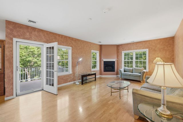 631 East Street B201, Mansfield, MA 02048