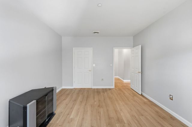 631 East Street B201, Mansfield, MA 02048
