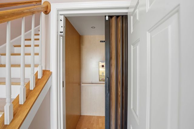 631 East Street B201, Mansfield, MA 02048