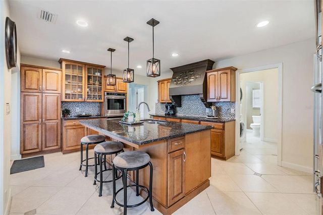 116 9TH STREET E, Tierra Verde, FL 33715