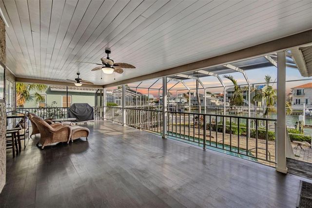 116 9TH STREET E, Tierra Verde, FL 33715