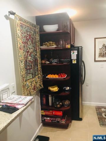 38 Maple Street 38, Teaneck, NJ 07666