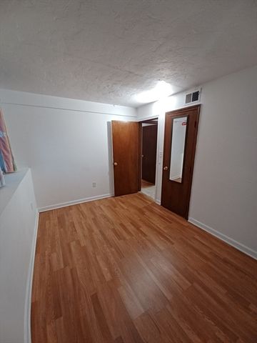 8 Jackson St C1, Quincy, MA 02169