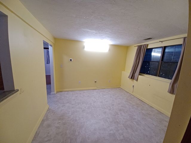 8 Jackson St C1, Quincy, MA 02169