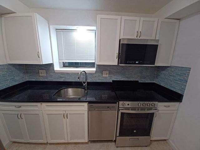 8 Jackson St C1, Quincy, MA 02169