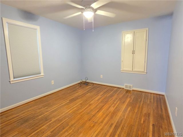 205 67th Street, Niagara Falls, NY 14304