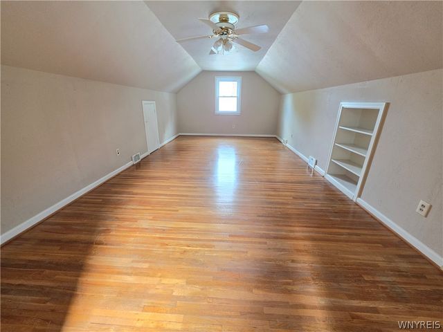 205 67th Street, Niagara Falls, NY 14304