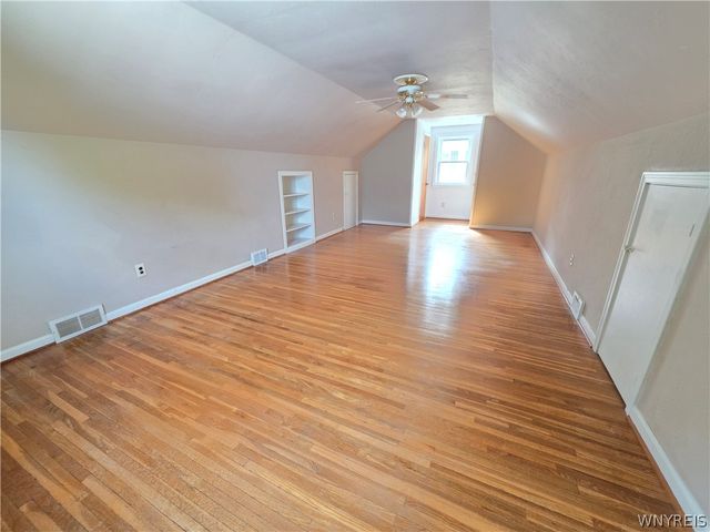 205 67th Street, Niagara Falls, NY 14304