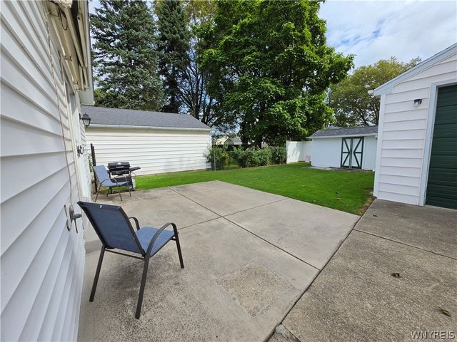 205 67th Street, Niagara Falls, NY 14304