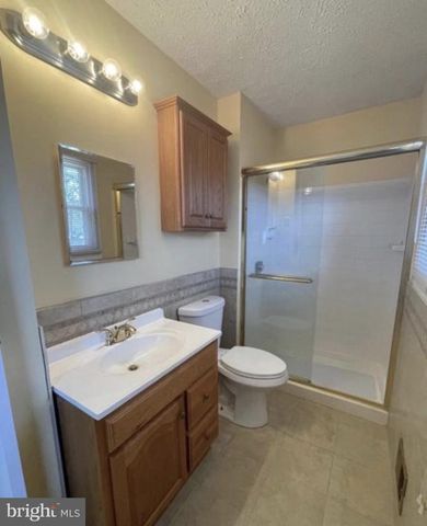 2450 INDIAN CT, Waldorf, MD 20601