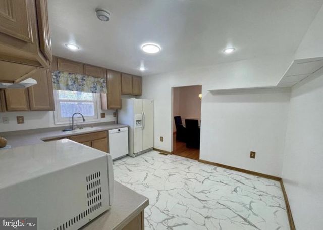 2450 INDIAN CT, Waldorf, MD 20601