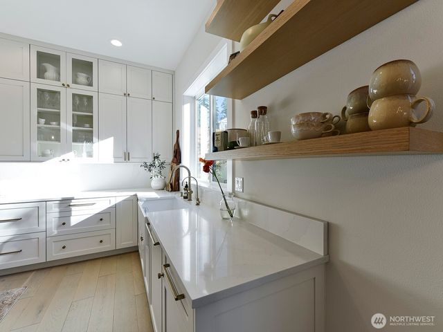 10019 SE 226th Place, Kent, WA 98031