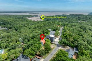 195 Cambridge Drive, Pottsboro, TX 75076