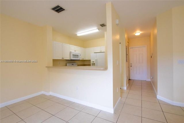 1490 NE 33rd Rd 101-18, Homestead, FL 33033