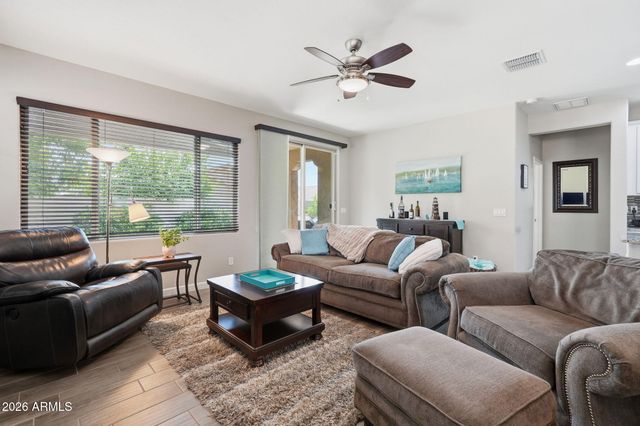 8607 E DESERT Lane, Mesa, AZ 85209