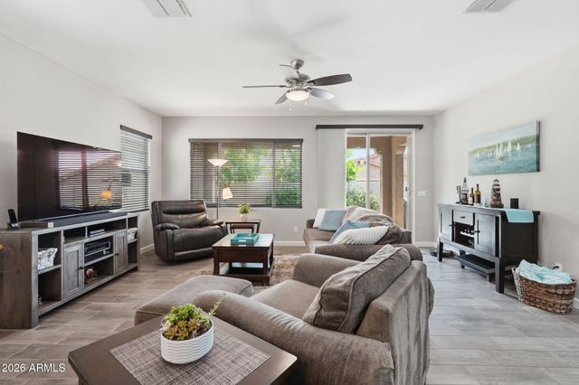 8607 E DESERT Lane, Mesa, AZ 85209