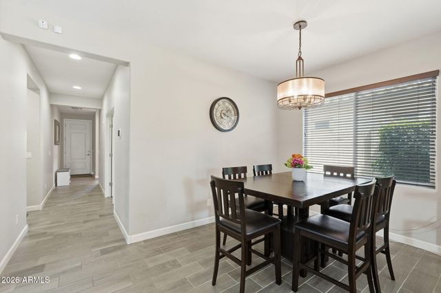 8607 E DESERT Lane, Mesa, AZ 85209