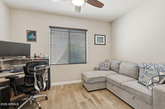 8607 E DESERT Lane, Mesa, AZ 85209