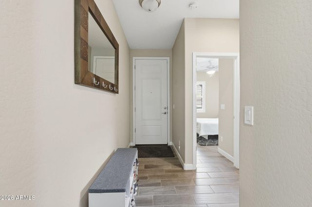 8607 E DESERT Lane, Mesa, AZ 85209