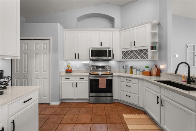 823 PRINCETON DRIVE, Clermont, FL 34711