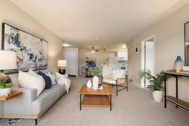 6955 ALVARADO RD 70, San Diego, CA 92120
