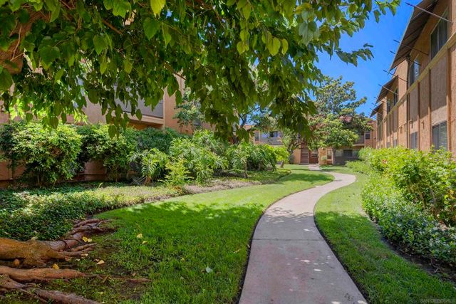 6955 ALVARADO RD 70, San Diego, CA 92120