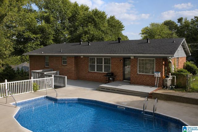 440 DANIEL DRIVE NE, Center Point, AL 35215