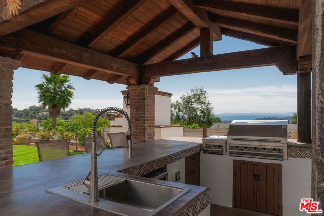 2609 Montrose Place, Santa Barbara, CA 93105