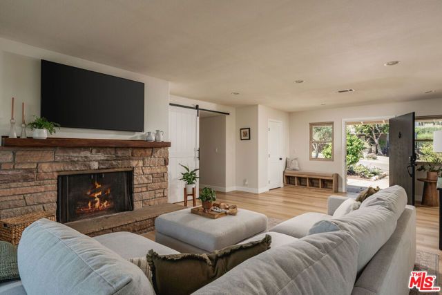 2609 Montrose Place, Santa Barbara, CA 93105