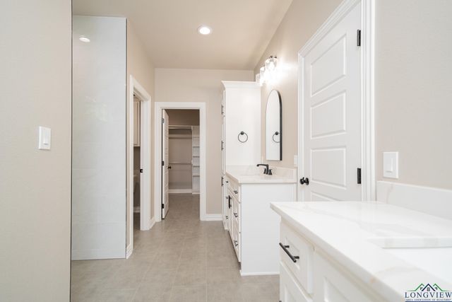 141 Indian Rock Drive, Gilmer, TX 75645