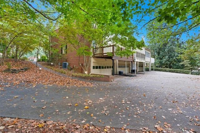 1211 Whitlock Ridge Drive SW, Marietta, GA 30064