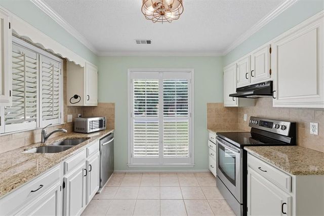 1211 Whitlock Ridge Drive SW, Marietta, GA 30064