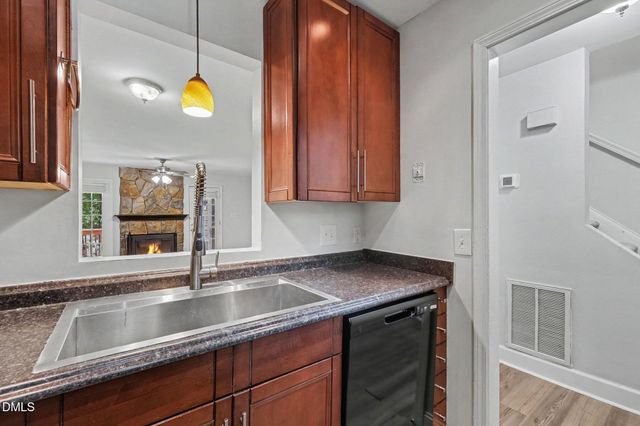 913 Hearthridge Court A, Raleigh, NC 27609