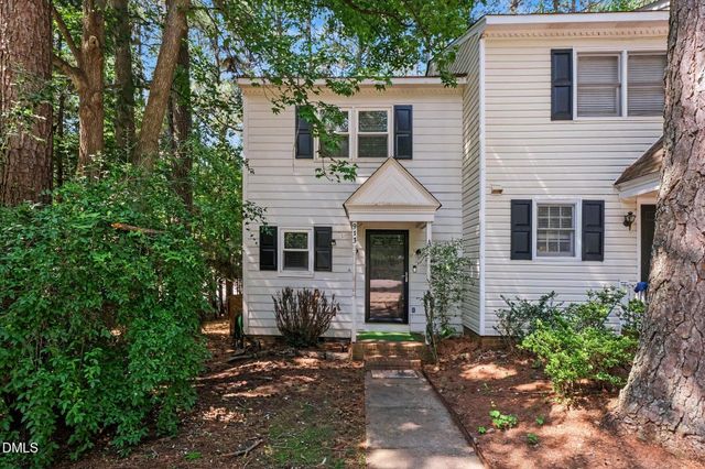 913 Hearthridge Court A, Raleigh, NC 27609