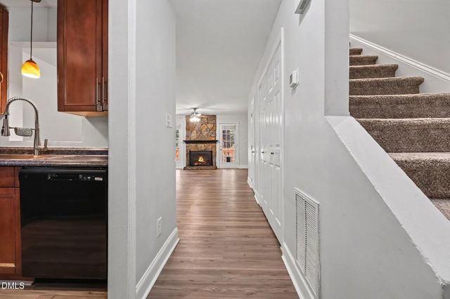 913 Hearthridge Court A, Raleigh, NC 27609