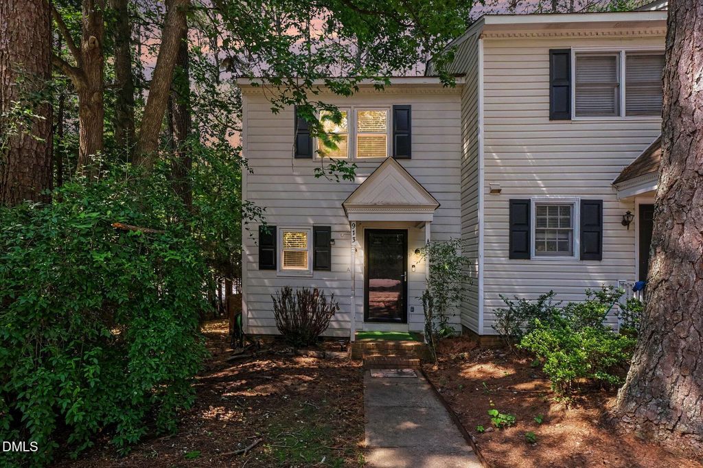913 Hearthridge Court A, Raleigh, NC 27609