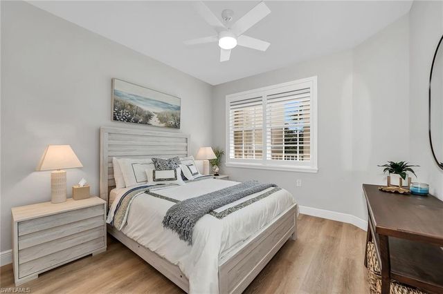 4843 Hampshire Ct Apt 103, Naples, FL 34112