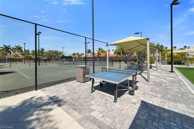 4843 Hampshire Ct Apt 103, Naples, FL 34112