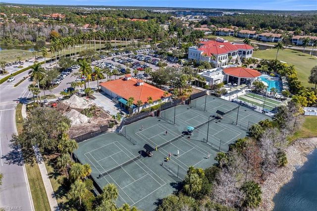 4843 Hampshire Ct Apt 103, Naples, FL 34112