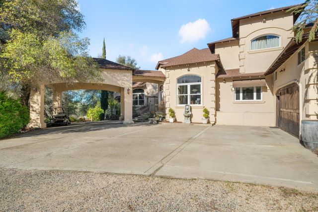 581 Cold Springs Rd, Placerville, CA 95667