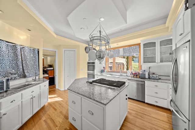 581 Cold Springs Rd, Placerville, CA 95667