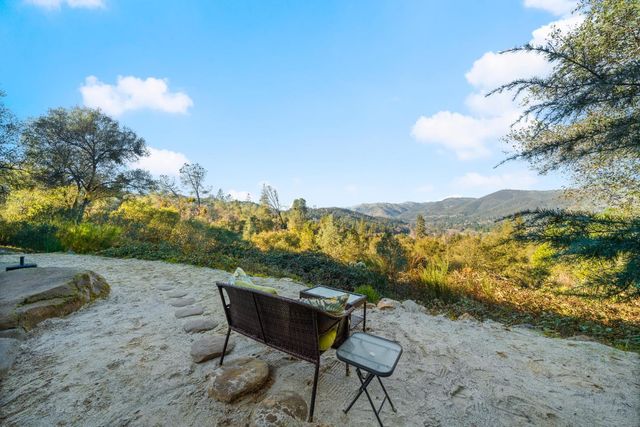 581 Cold Springs Rd, Placerville, CA 95667