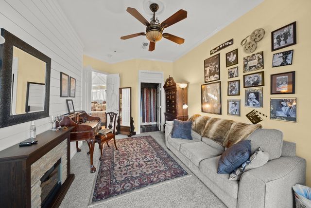 581 Cold Springs Rd, Placerville, CA 95667