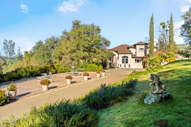 581 Cold Springs Rd, Placerville, CA 95667