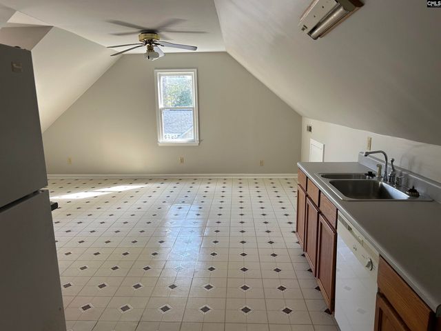 217 Hunters Road, Hopkins, SC 29061