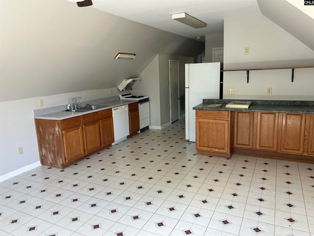 217 Hunters Road, Hopkins, SC 29061