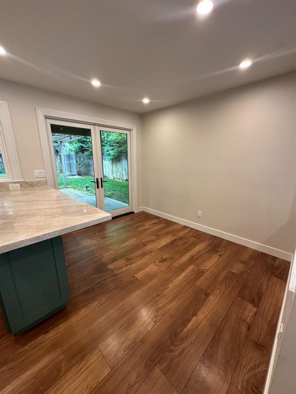 Image 8 of property listing at 813 E Mockingbird Lane, Fresno, CA 93730