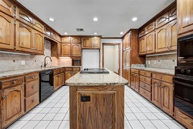 2501 SW 123rd Place, Oklahoma City, OK 73170
