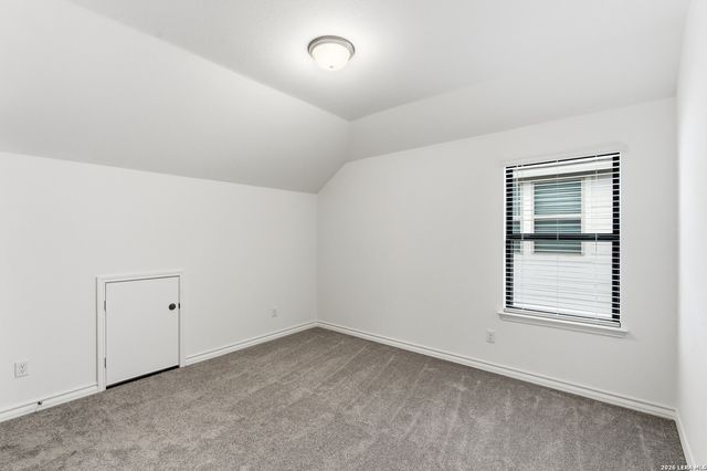 220 WILD CREEK RD, Seguin, TX 78155